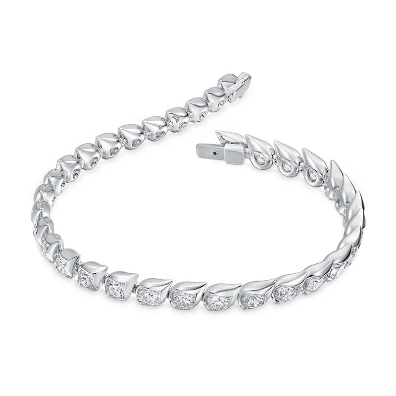 Hearts On Fire Bracelet UU2891 WG open