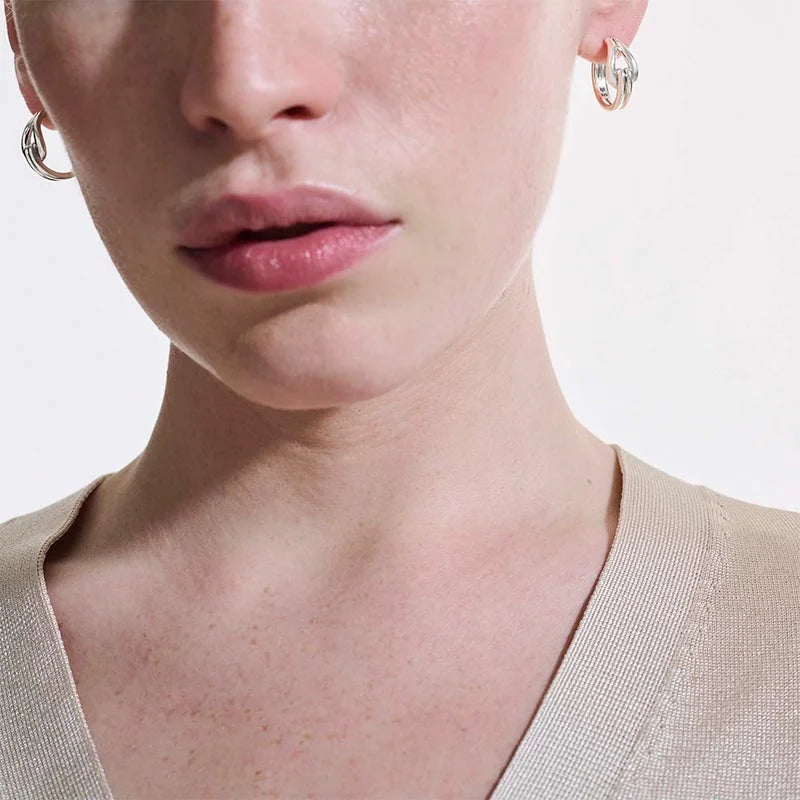 John Hardy Earrings EB901147 Model