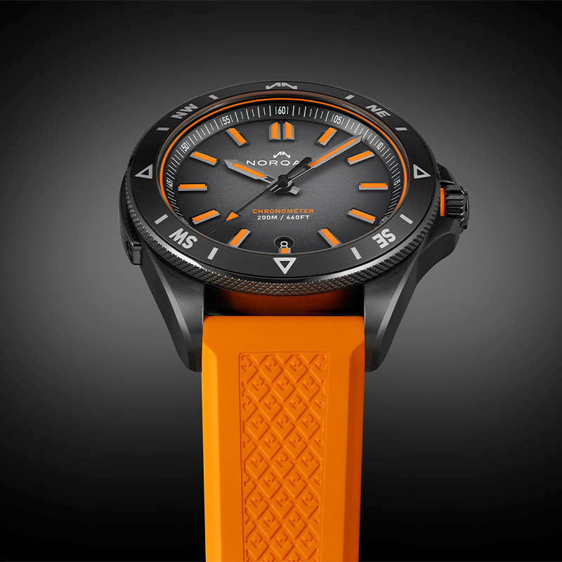 Norqain Limited Edition Adventure Neverest 40 N1300.08B01.B01.R02