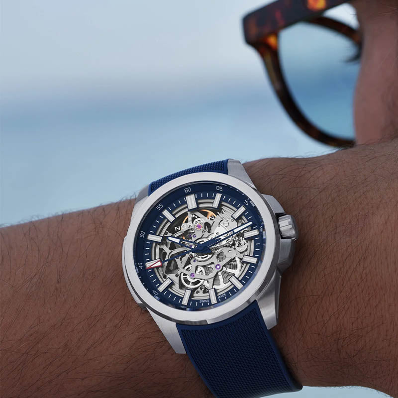 Norqain Independence Skeleton 42 N3000.07S01.A02.R01