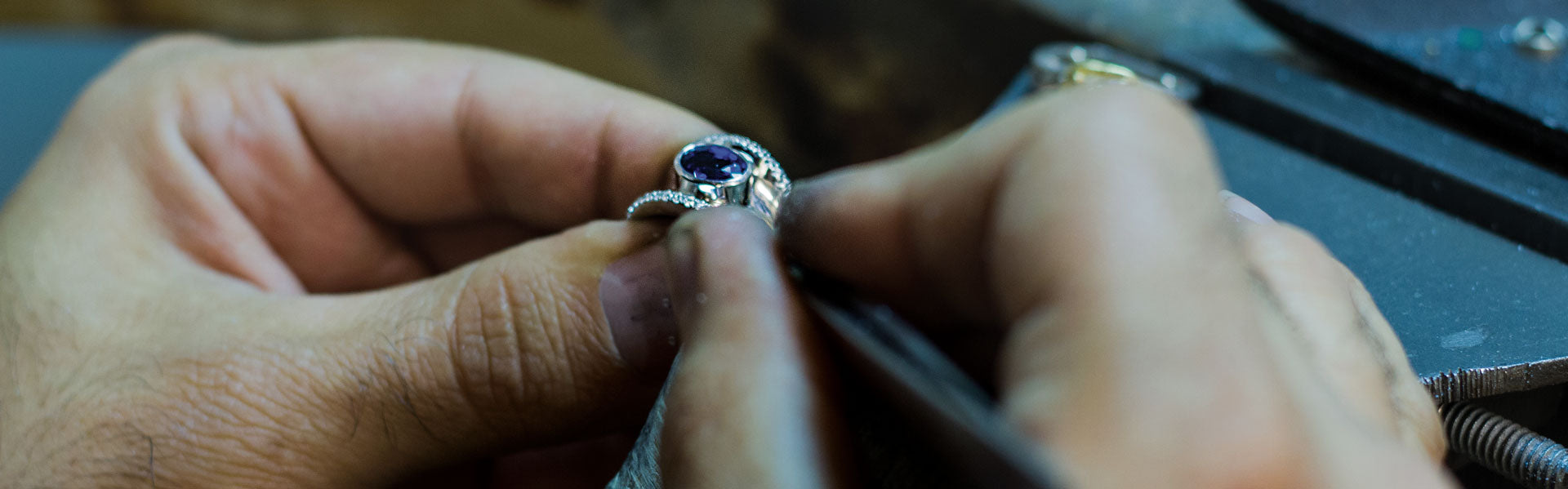 Repairs Service Knar Jewellery Banner