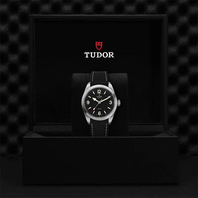 Tudor Ranger M79950 0002 2