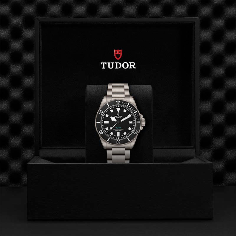 TUDOR Pelagos Ultra 43 M2543C1A7NU-0001
