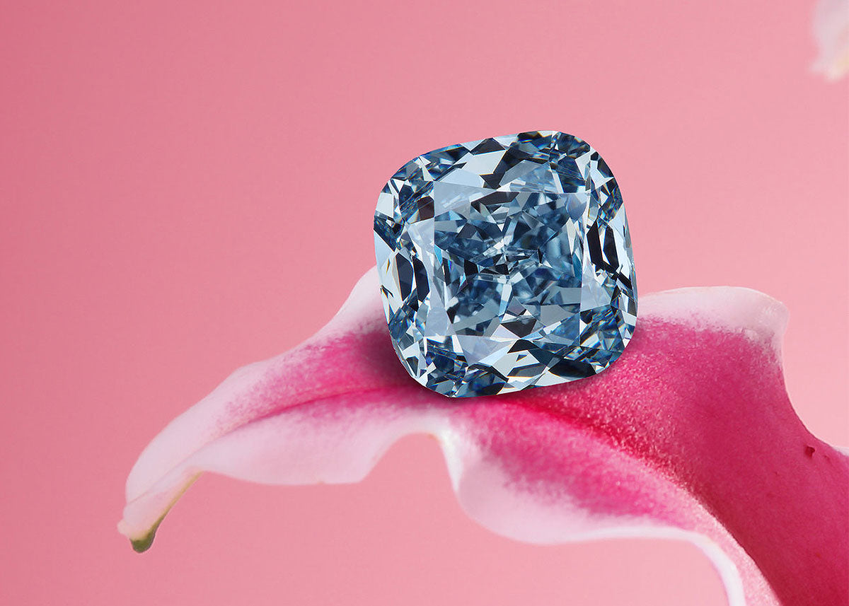 What Makes Coloured Diamonds Knar Jewellery