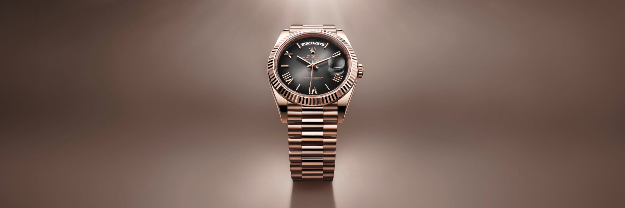 Rolex collection banner day date m228235 0055