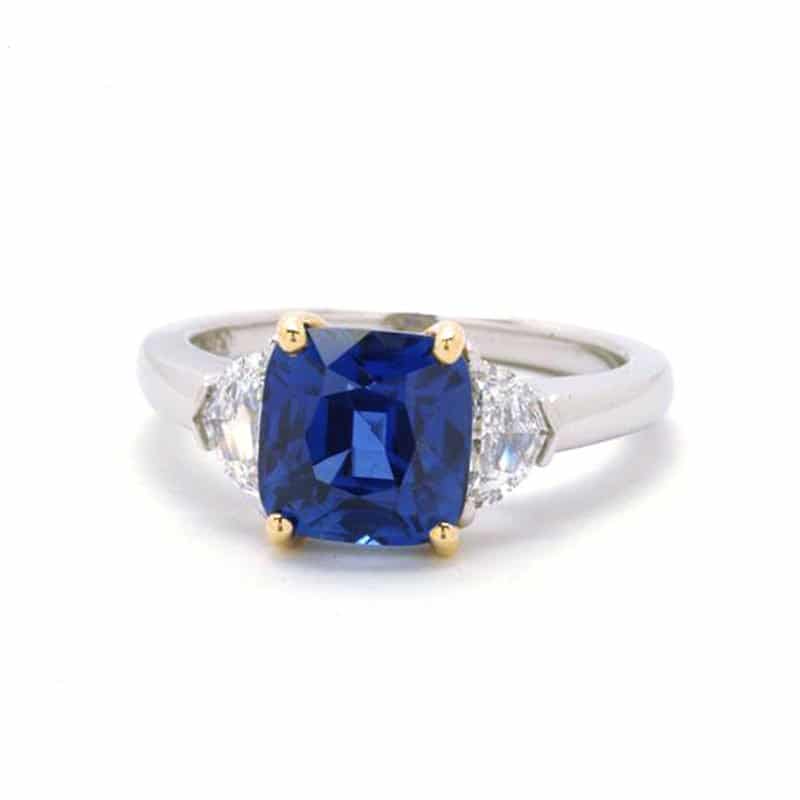 BCO00058-Bayco-Cushion-Sapphire-Ring