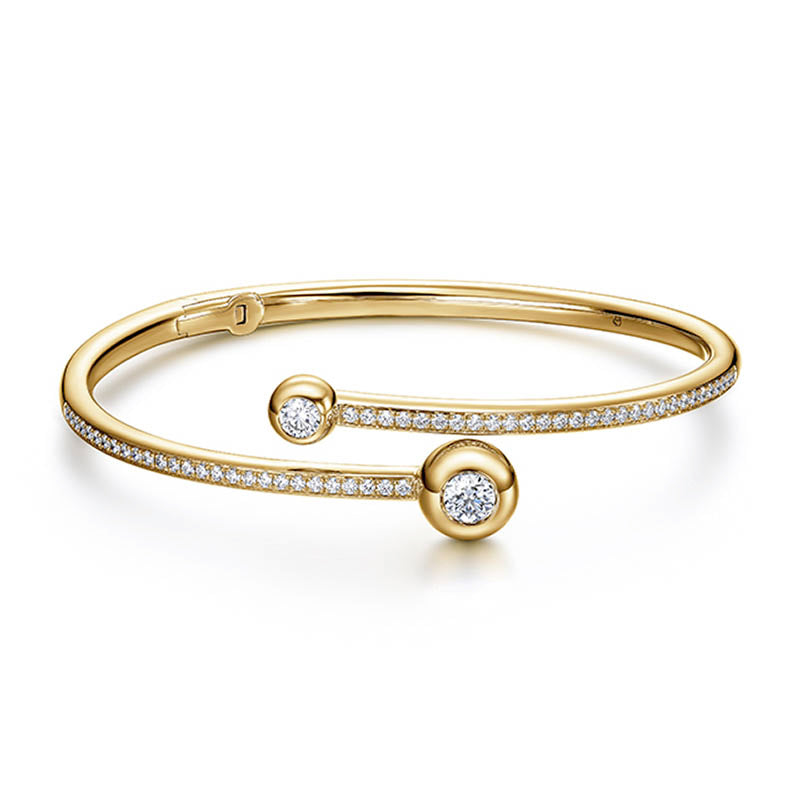 Hearts On Fire Yellow Gold Dream Bypass Pavé Diamond Bangle