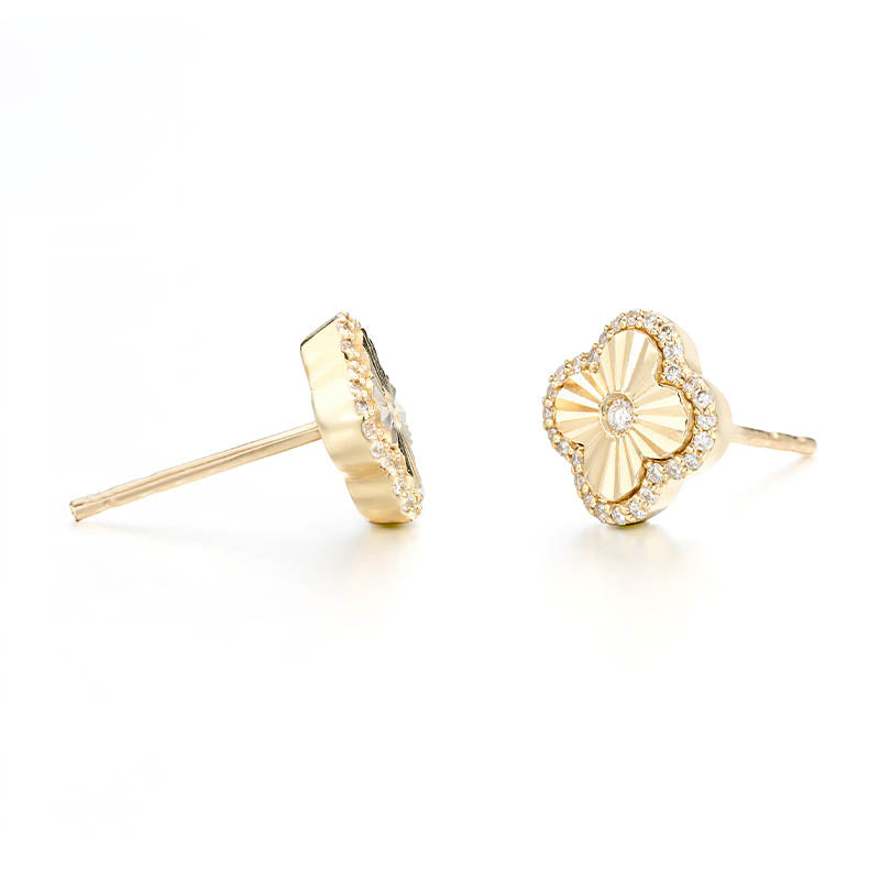 Knar Signature Yellow Gold Diamond Clover Earrings