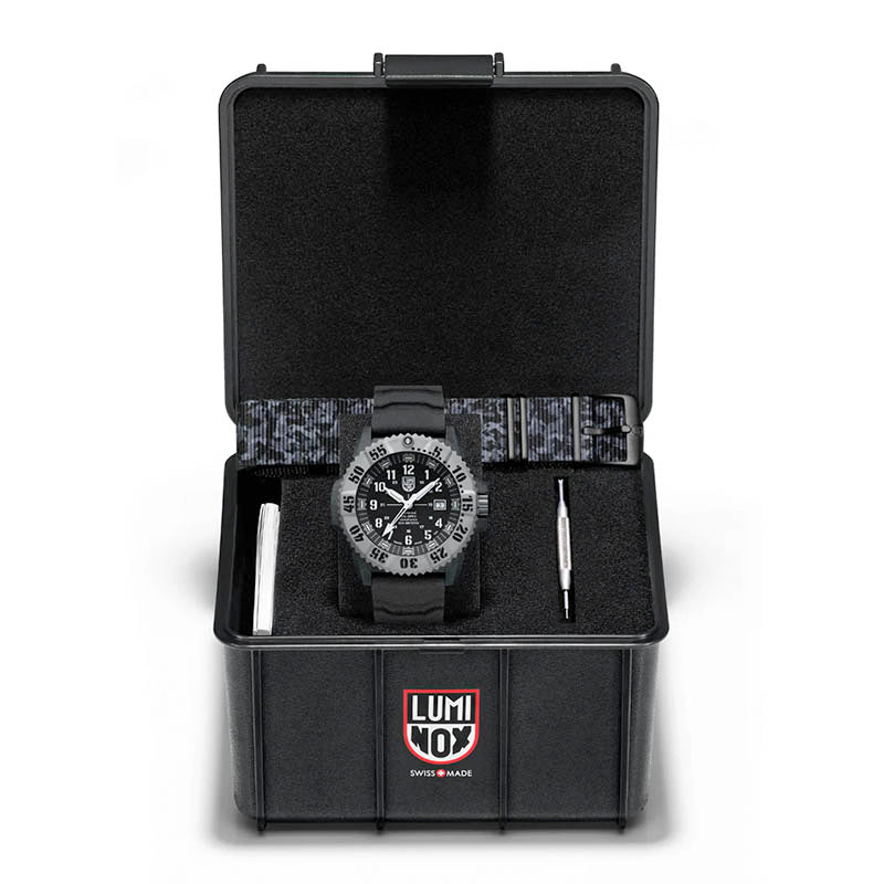 Luminox Mil-Spec 46 3351.1.SET