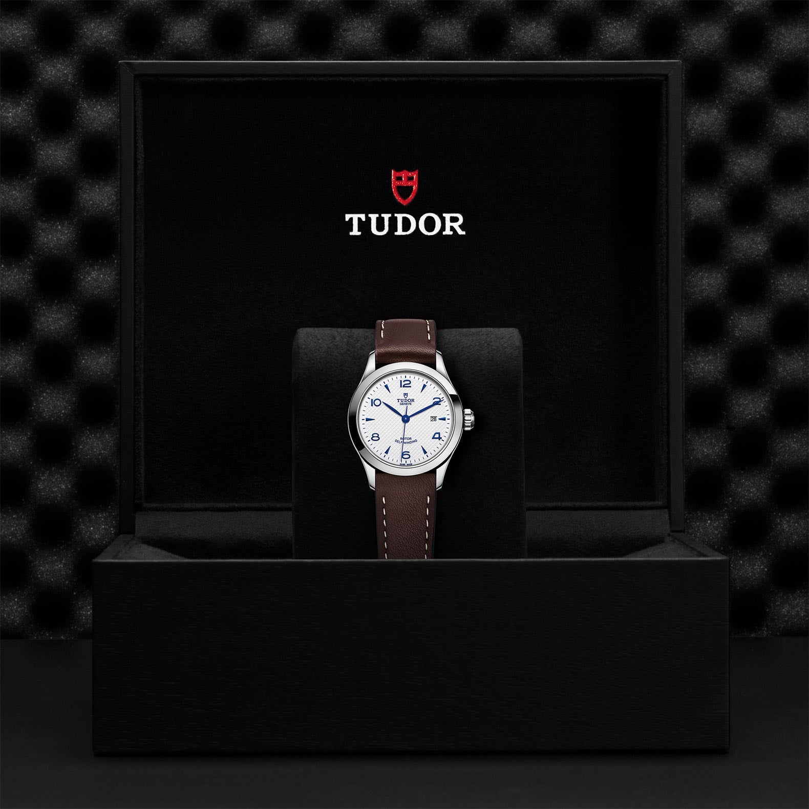 TUDOR 1926 28mm