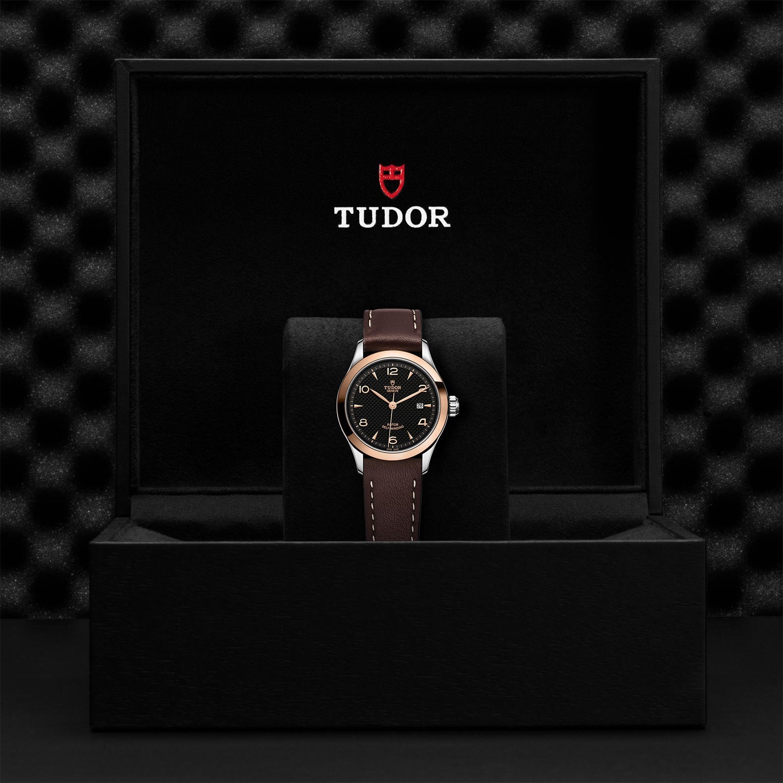 TUDOR 1926 28mm