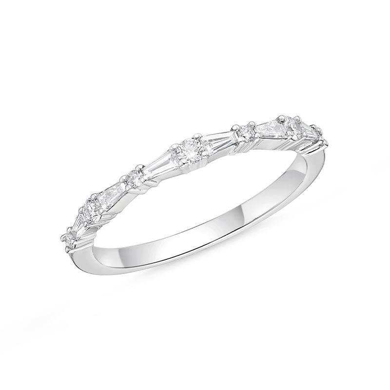 Mémoire Petite Stackable White Gold Diamond Band