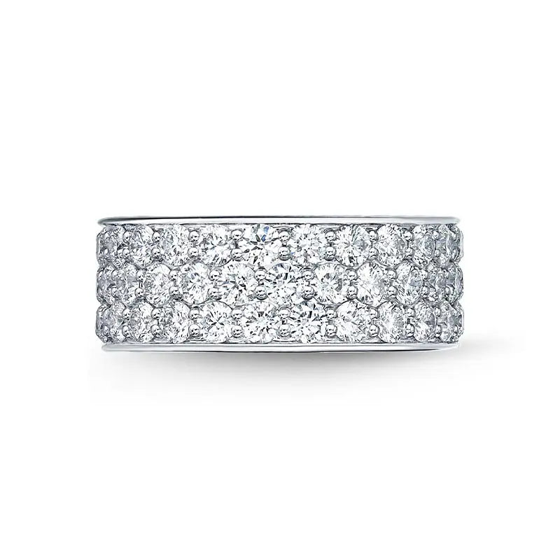 Mémoire Pavé Silk 8mm Platinum 2ct Triple Row Diamond Band