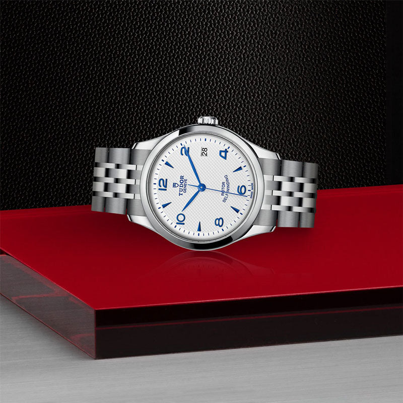 TUDOR 1926 91450 67030 OPAL 3