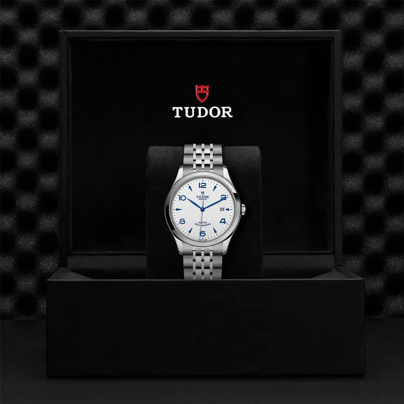 TUDOR 1926 91650 67070 WH 1