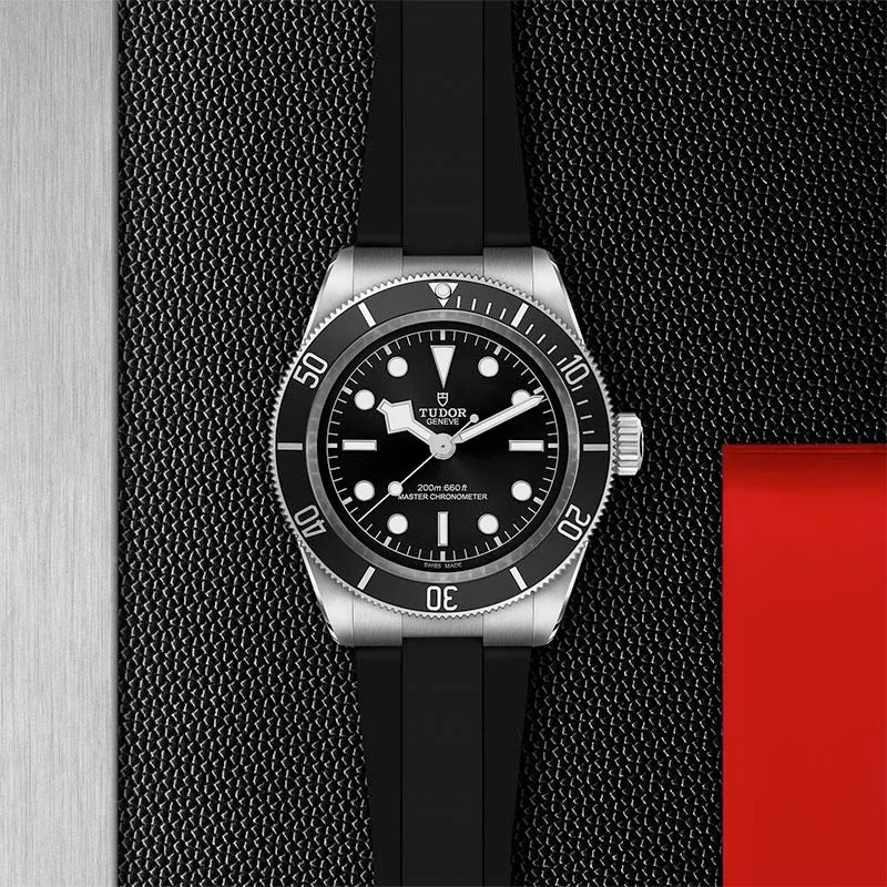 TUDOR Black Bay 41  M7941A1A0NU-0002