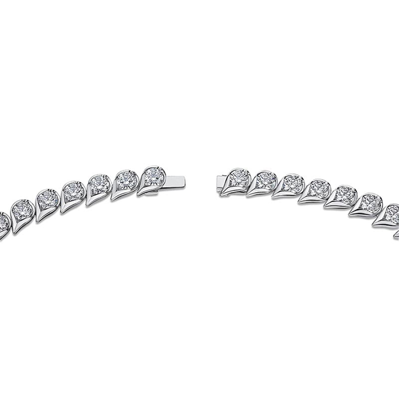 Hearts on Fire LU White Gold Uniform Droplet Diamond Necklace