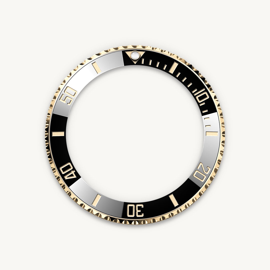Bezel Landscape M126613Ln 0002