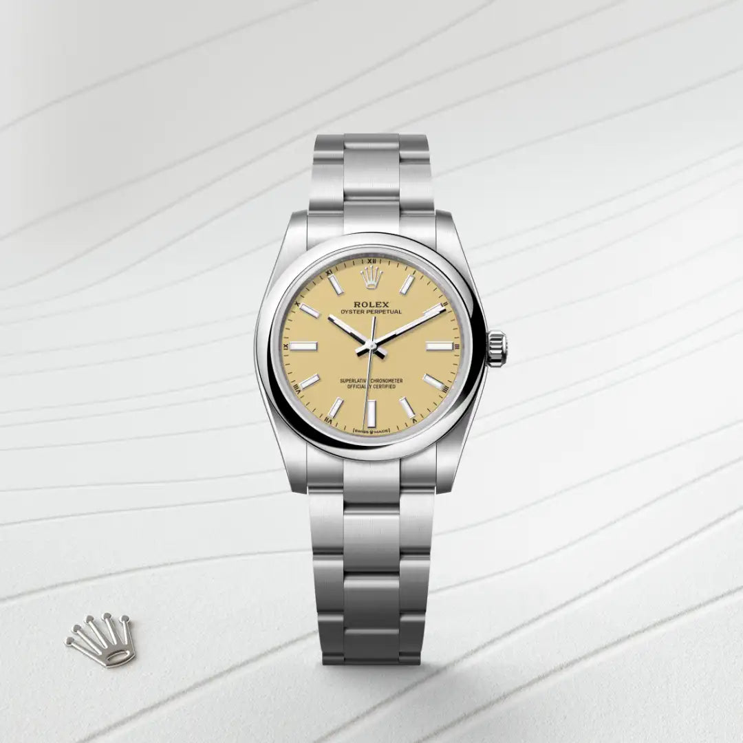 Rolex Oyster Perpetual in Oystersteel, M124200-0007 - Knar Jewellery