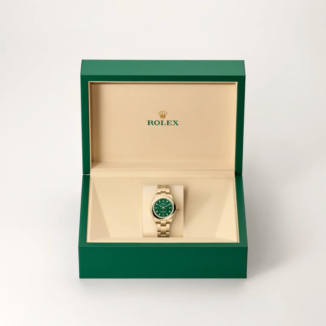 Rolex Oyster Perpetual in Yellow Gold, M276208-0002 - Knar Jewellery