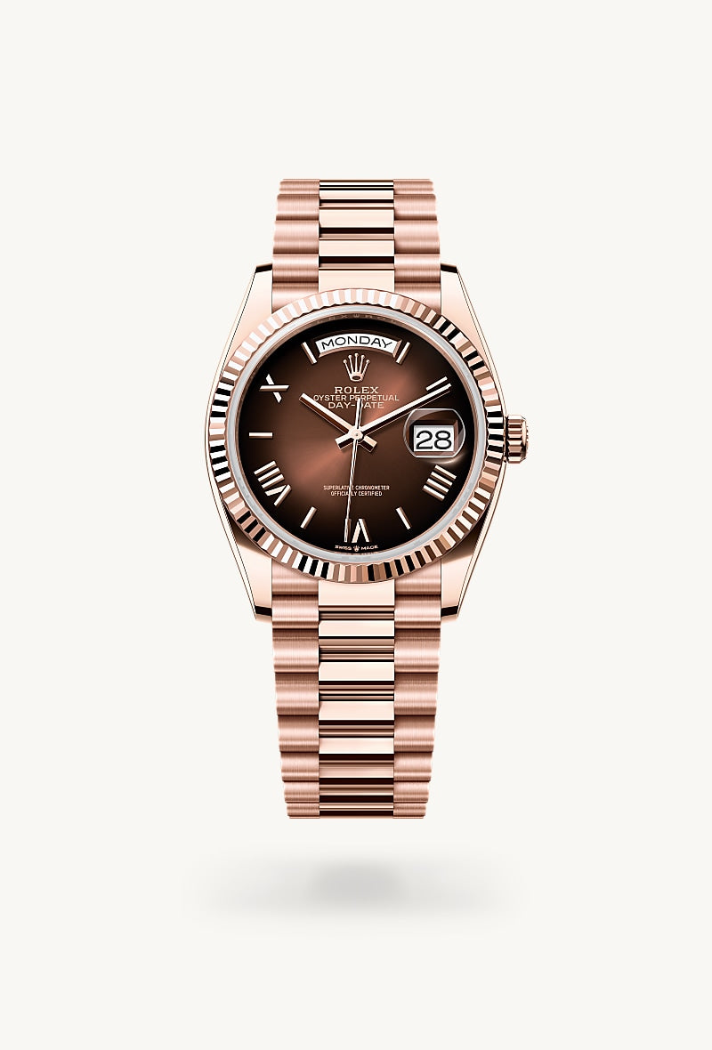 Upright Watch Assets Landscape M128235 0075 1E9785C5 D864 46E2 B2E0 41A18E17C020